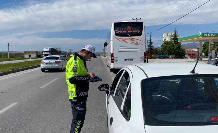 Bolvadin’de asayiş ve trafik denetimleri 73 günden bu yana sürüyor