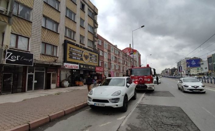 Boş ikamette çıkan yangın söndürüldü