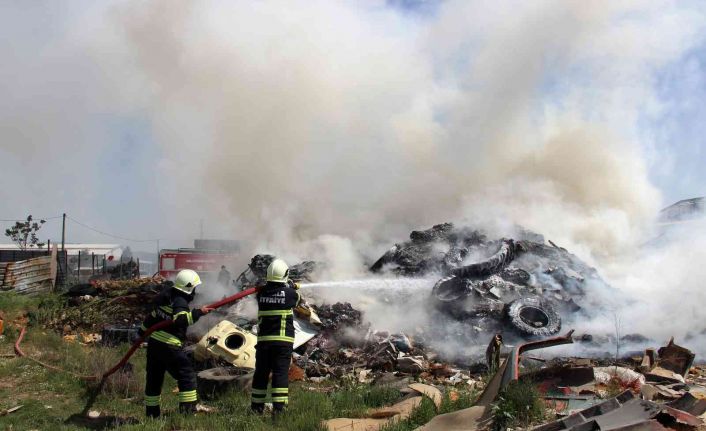 Büyükşehir İtfaiyesi bayramda 54 olaya müdahale etti