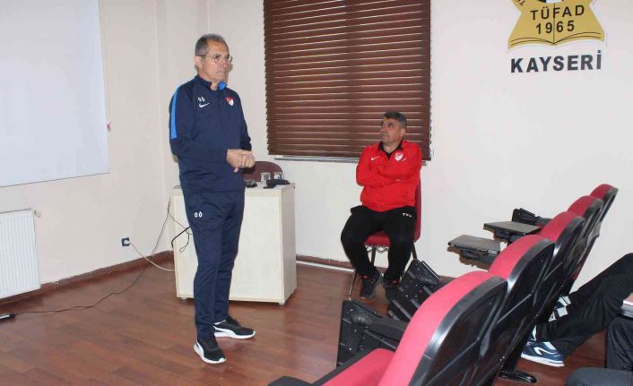Dr. Mustafa Palancıoğlu Grassroots-C Futbol Antrenör Kursu Kayseri’de başladı