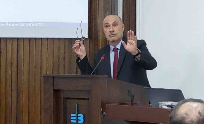 Edremit Belediye Meclisi Cumhur İttifakı Grup Sözcüsü Murat Tuna “Böyle belediye yönetilmez”