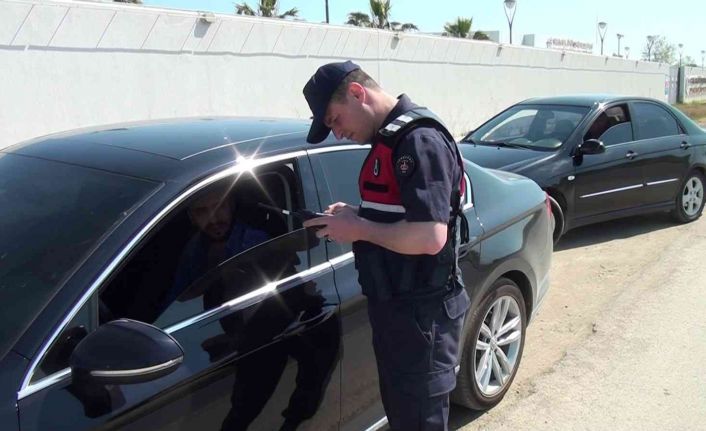 Engelli bireyin temsili askerlik yaptığı uygulamada aranması olan 2 şahıs yakalandı