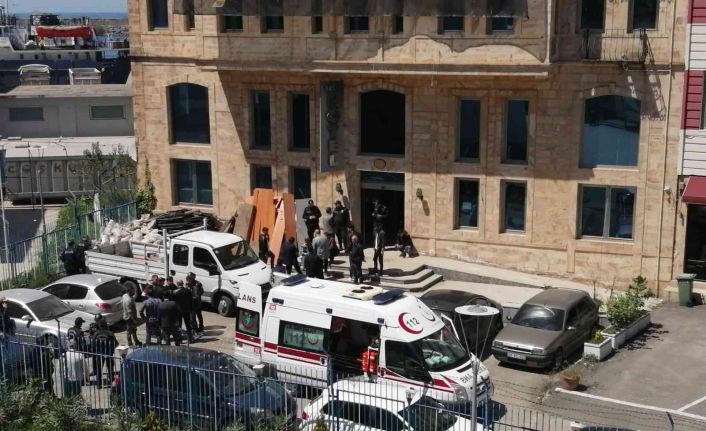 Giresun’da asansör boşluğunda çalışan işçiler asansör altında kaldı: 1’i ağır 3 yaralı