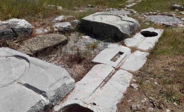 Helenistik dönemden kalma denize sıfır ticaret merkezi gün yüzüne çıkıyor