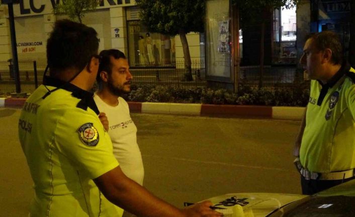 Hem alkollü hem aday sürücü çıktı, polise sorduğu soruyla şaşkına çevirdi