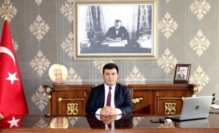 Horasan Kaymakamı Burak Dertlioğlu’nun 19 Mayıs Atatürk’ü Anma, Gençlik ve Spor bayramı mesajı