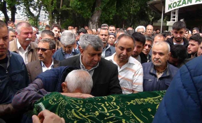 Kanlı pusuda öldürülen marangoz son yolculuğuna uğurlandı