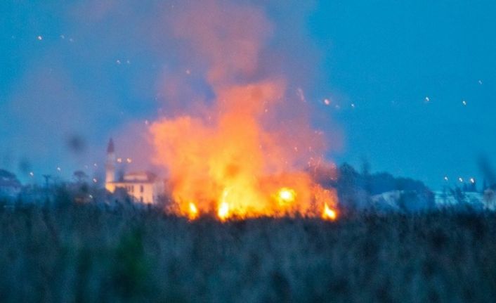 Kızılırmak Deltası’nda çıkan yangın büyümeden söndürüldü