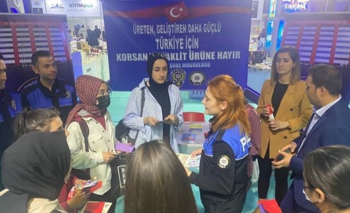 "Korsan ve Taklit Ürüne Hayır" bilgilendirmesi