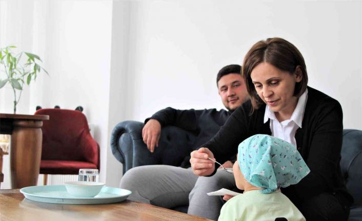 Koruyuculuğun ne olduğunu en iyi o biliyordu: Koruyucu evlat iken, koruyucu anne oldu