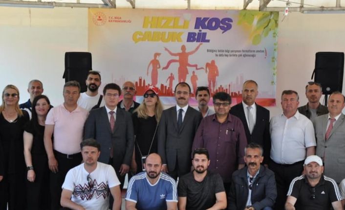 Liseli öğrenciler hem hızlı koşmak hem de hızlı bilmek için ter döktü