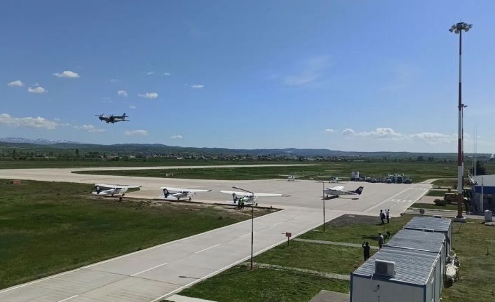 Uşak’ta yarık damak ve dudak tedavisi gören bebek İstanbul’a sevk edildi