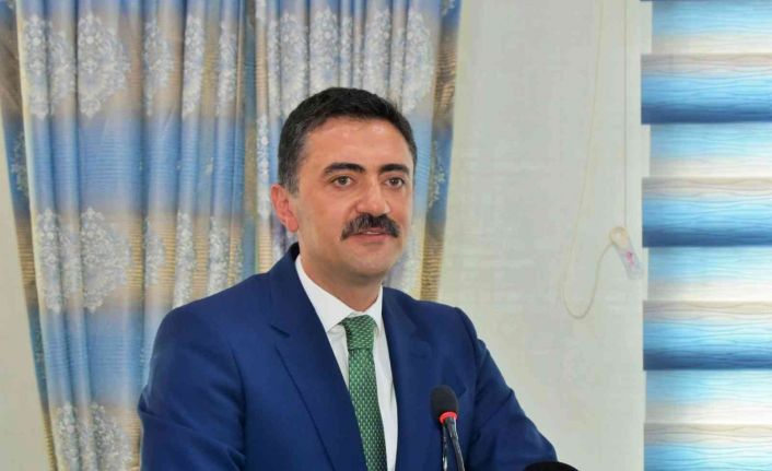 Vali Tekbıyıkoğlu: "Mazlum insanlara en fazla yardım yapan Türkiye, dünyada işaretle gösteriliyor"