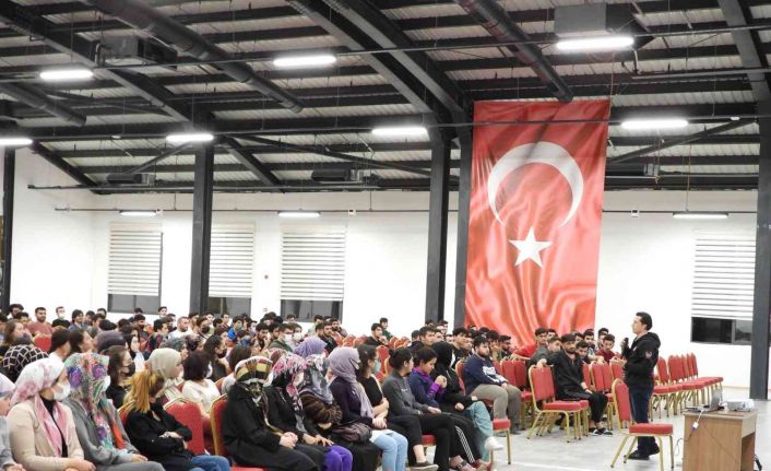 Yurtlarda öğrencilere “terör uyarısı”