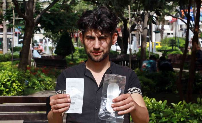 Zincir marketten aldığı tarihi geçmiş sandviç nedeniyle hastanelik oldu