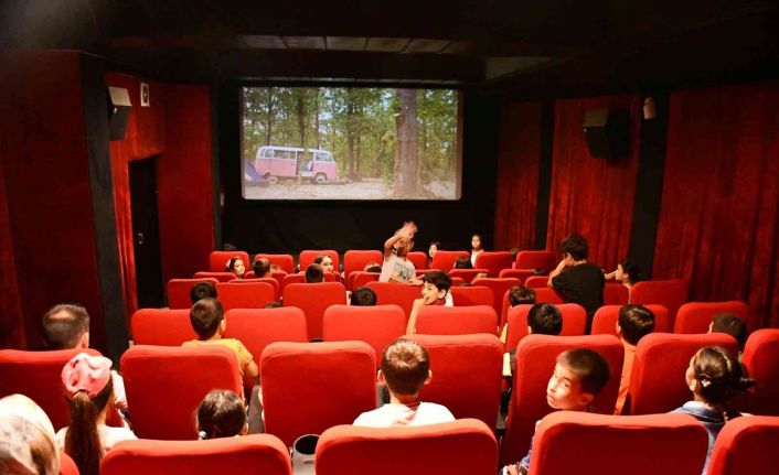 25 günde 3 bin öğrenci sinema ile buluştu
