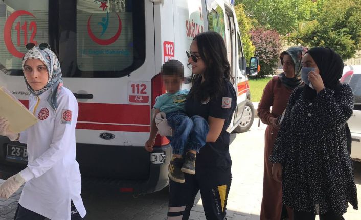3 yaşındaki çocuğu kene ısırdı, ailesi eliyle çıkardı, semptomlar 5 gün sonra ortaya çıktı