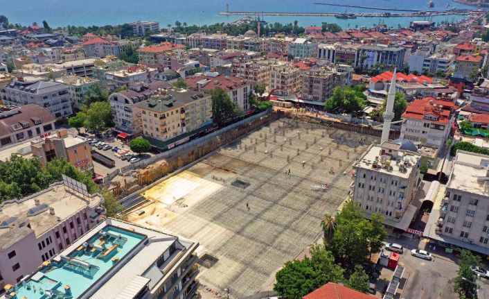 Akdeniz Bölgesinin en büyük temel beton dökümü başladı