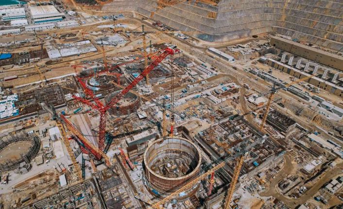 Akkuyu NGS’nin 2. ünitesinde iç koruma kabuğunun 3. katmanı kuruldu