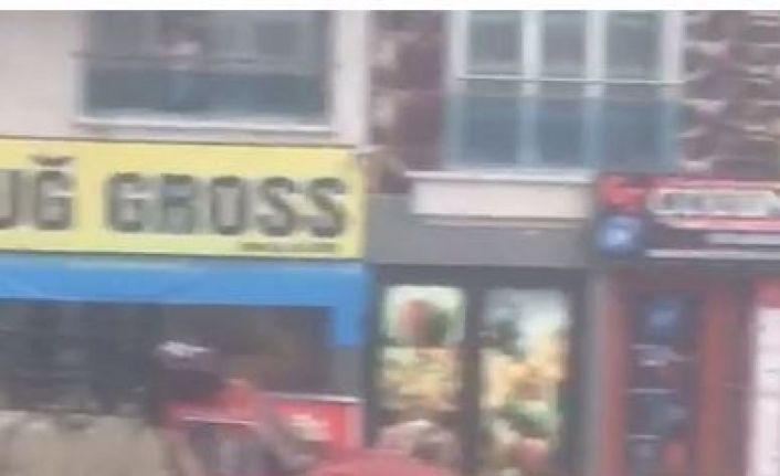 Ankara’da sel: Araçlar yolda mahsur kaldı