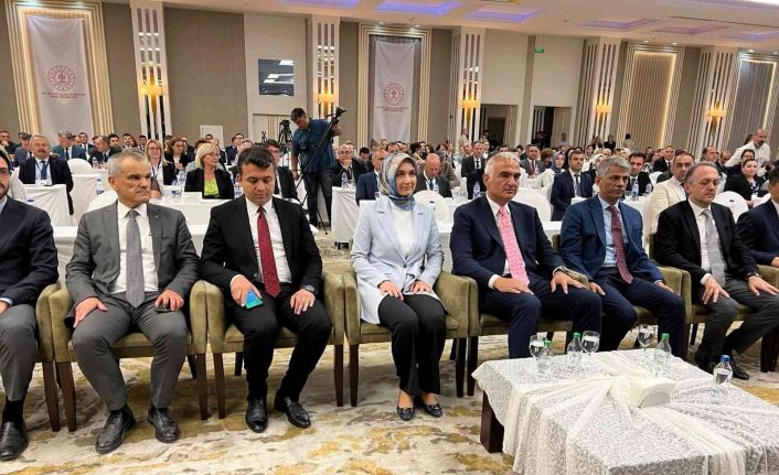 Bakan Ersoy: “Son 20 yılda yurtdışından ülkemize 9 bin 31 tarihi eserimizin iadesini sağladık”