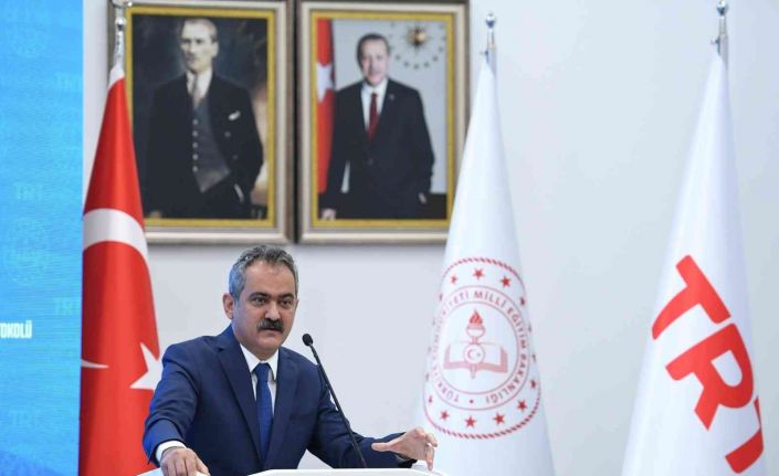 Bakan Özer: “İlk kez İngilizce ve Arapça Destekleme Yetiştirme Kursları açacağız”