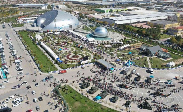 Başkan Altay: “Konya’da gençlerin bilim ve teknolojiye olan merakı bizleri memnun ediyor”