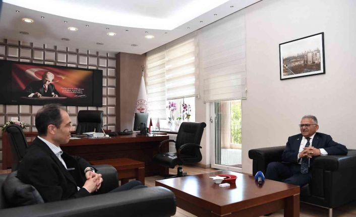 Başkan Büyükkılıç: “Kayseri sağlık altyapısı ile önemli bir merkez”