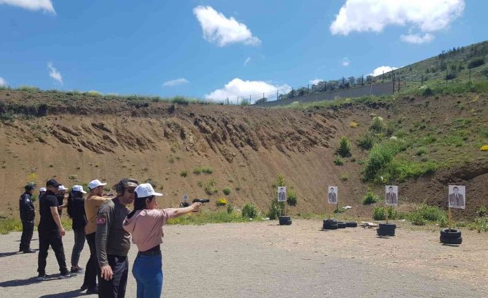Bayburt Üniversitesi, uygulamalı silah ve atış eğitimiyle Türkiye’de ilkler arasına adını yazdırdı