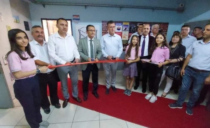 Beşikçioğlu Ortaokulu kütüphanesine kavuştu