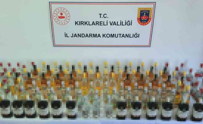 Bulgaristan’dan getirilen piyasa değeri 70 bin TL’lik 125 litre kaçak içki ele geçirildi