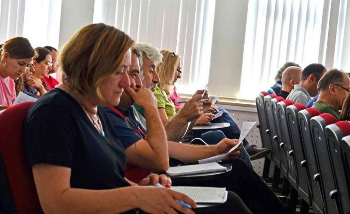 Denizli İl Tarım ve Orman Müdürlüğü’nde anlayarak hızlı okuma semineri verildi