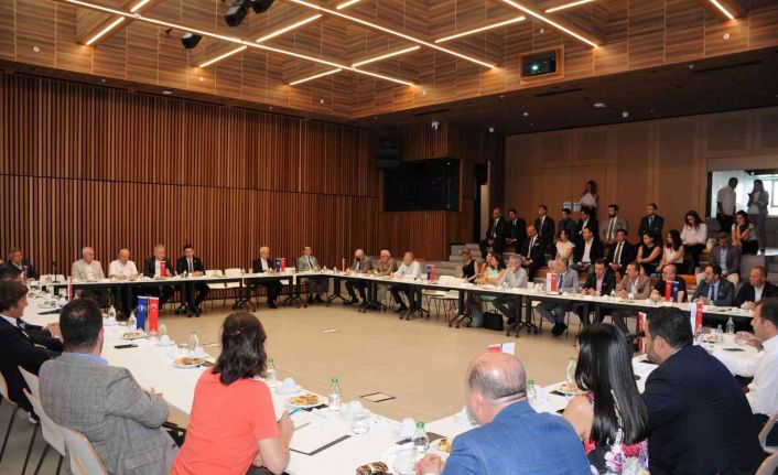 EGİAD Danışma Kurulu iş dünyasını buluşturdu