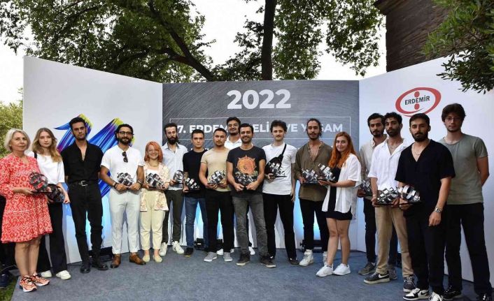 Erdemir ‘Çelik ve Yaşam Heykel Yarışması Sergisi’ ziyarete açıldı