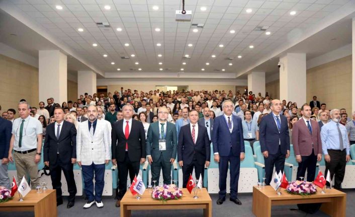 ERÜ’de “IV. Araştırma ve İnovasyon Çalıştayı” başladı