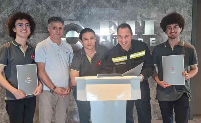 Eti Bakır’dan Brown, Upenn ve Dartmouth College’dan kabul alan öğrencilere başarı bursu