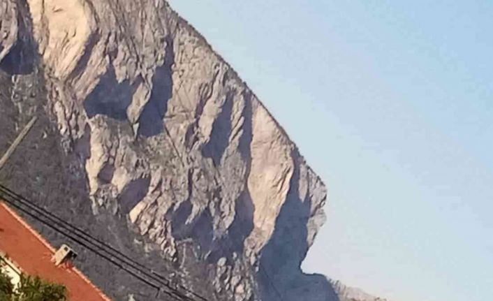 Her yıl görülen ’Atatürk silüeti’ bu yıl da görüldü