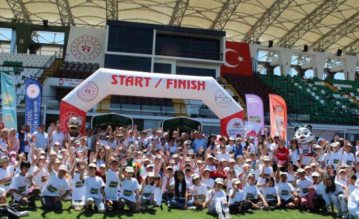 Iğdır’da 2. Kayısı Cup Festivali başladı