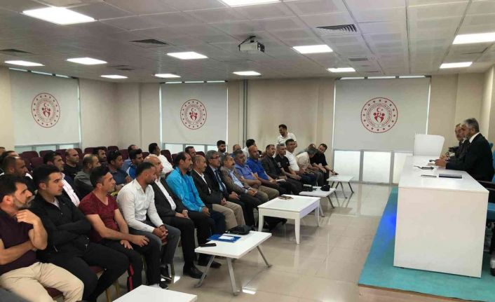 İl Müdürü Arif Özsoy, spor il temsilcileriyle bir araya geldi