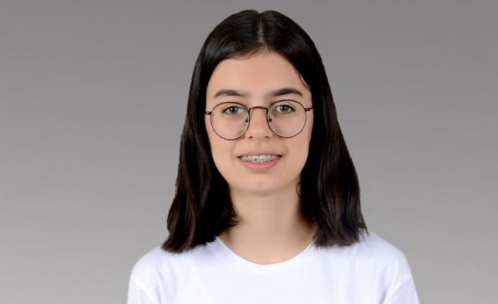 İmam Hatipli öğrenci sadece okuldaki eğitimle LGS’de Türkiye şampiyonu oldu