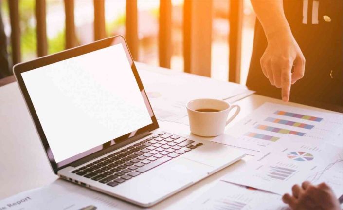 İnternet, televizyonu ikiye katladı