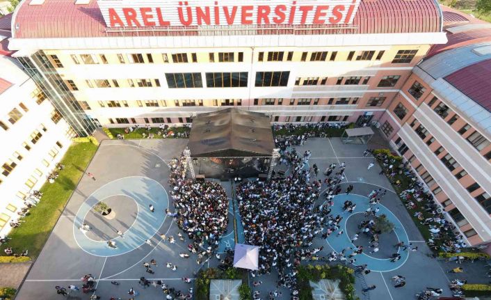 İstanbul Arel Üniversitesi bahar şenliğinde renkli görüntülere ev sahipliği yaptı