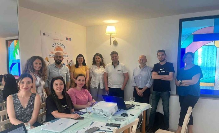 İzmit Belediyesi E-Öğrenim Platformu ile Türk kültürünü Avrupa’ya tanıtacak