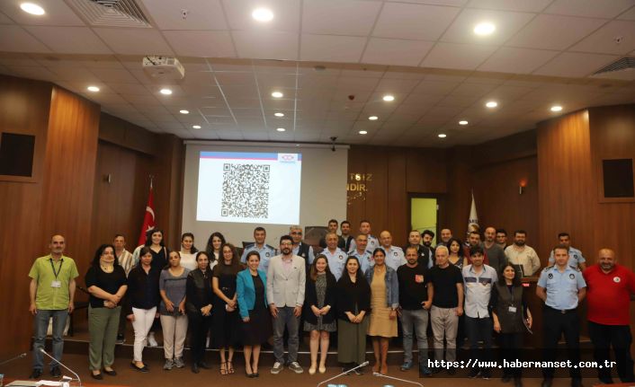 Kartal Belediyesi personeline “Toplumsal Cinsiyet Eşitliği Semineri” verildi