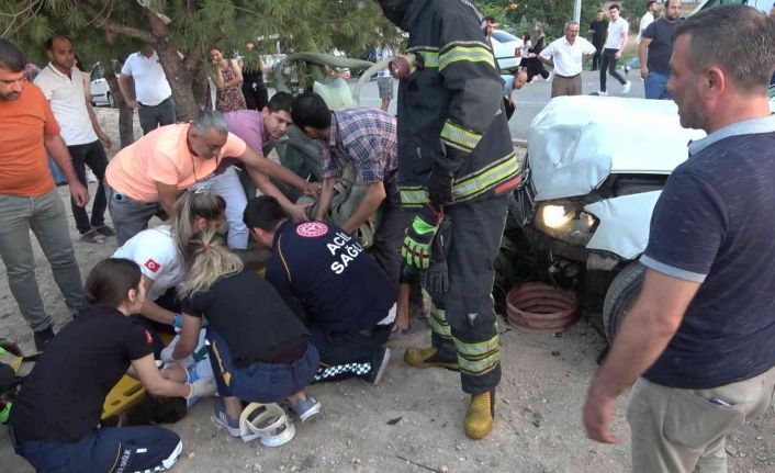 Kaza sonrası sürüklenen araçlar bebek arabası ve yayalara çarptı; 1 ölü 7 yaralı