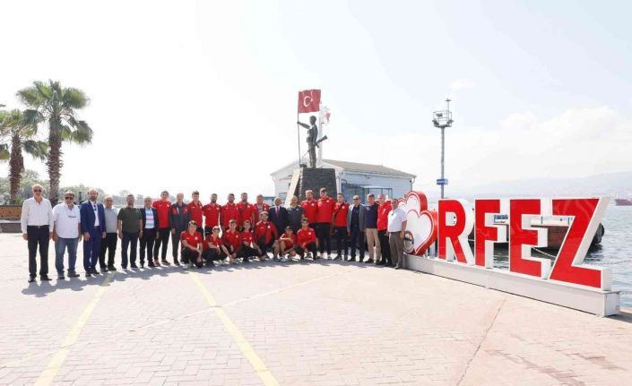 Körfezli pehlivanlar Kırkpınar’a uğurlandı