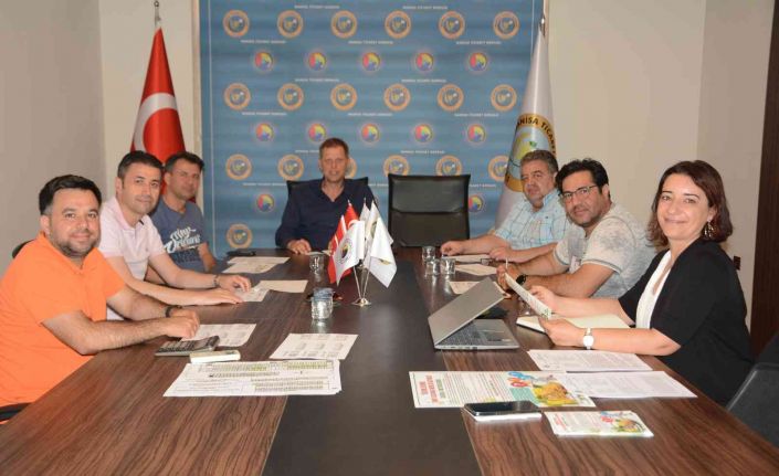 Manisa Ticaret Borsası sektör temsilcileriyle sorun ve çözüm yollarını görüştü