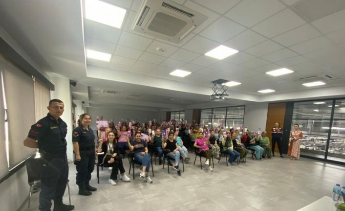 Manisa’da 300 kadın daha KADES uygulamasıyla tanıştı