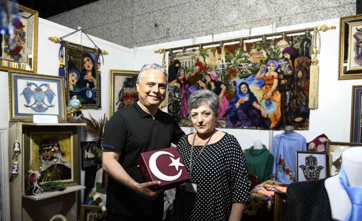 Muratpaşa’nın mesleki eğitim ve hobu kursları yıl sonu sergisine ilgi büyük oldu