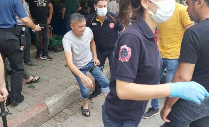 Nazilli’de bıçaklı kavga; 1 yaralı